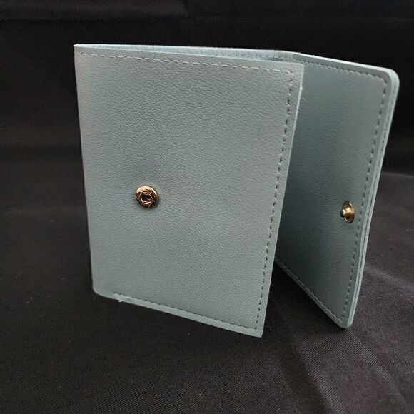 Tri Fold Bunny Design Faux Leather Wallet - Picture 5 of 9